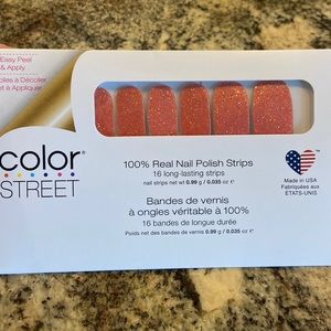 Brand New Color Street Seattle Royale